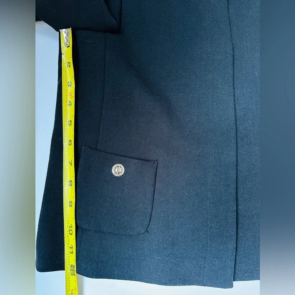 Zara Black Tailored Blazer with Cropped Silhouette Sz XS Lined‎
